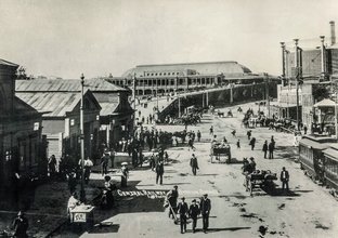 A Historic Photo of Belmore Markets and Central Station, viewed south from Campbell Street, c.1906 (City of Sydney Archives: 053773)
