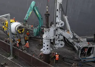 Heavy machinery completing piling work at the Northern Connection construction site.