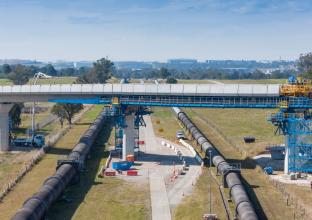 Western Sydney Airport makes its way over Warragamba pipelines