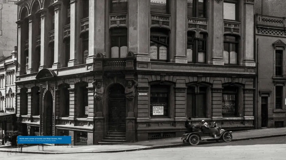 Black and white photo of a building on the North-west corner of Hunter and Bligh Street